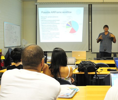 Figure 1: Gazan Presents the <span class="caps">AIRFRAME</span> Concept to a Summer Workshop of Young Scientists.