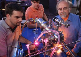 Left to right: Ames scientists Michel Nuevo, Christopher Materese and Scott Sandford reproduce uracil, cytosine, and thymine, three key components of our hereditary material, in the laboratory.