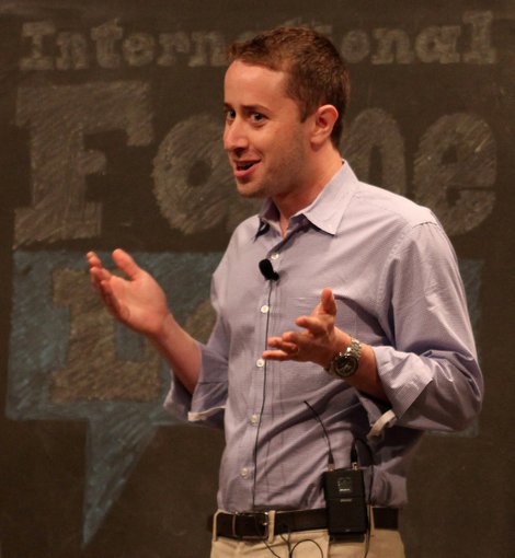 Dan Scolnic of the University of Chicago was selected as the winner of FameLab USA at AbSciCon 2015. Credit: NASA Astrobiology / Aaron L. Gronstal