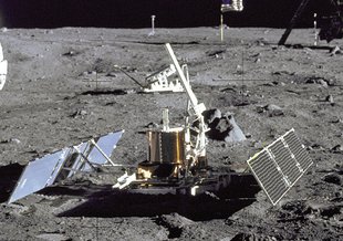 Apollo 11 seismometer. Credit: Neil Armstrong, Apollo 11 Crew, GRIN, NASA 