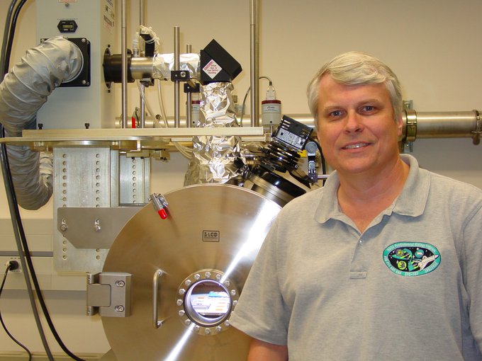 Dr. Andrew Schuerger of the University of Florida with the Mars chamber used to simulate conditions at the surface of Mars.