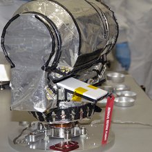 LRO Instruments: Diviner Lunar Radiometer Experiment
