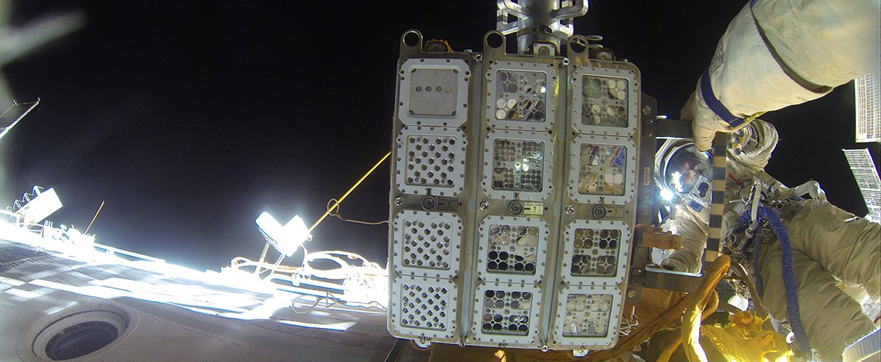 The BIOMEX experiment, performed by DLR, being attached by astronauts to the exterior of the International Space Station.