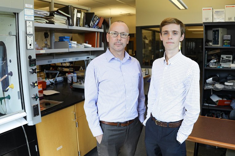 Greg Springsteen (left), Professor of Chemistry at Furman University, and 2020 Furman graduate Trent Stubbs (right).