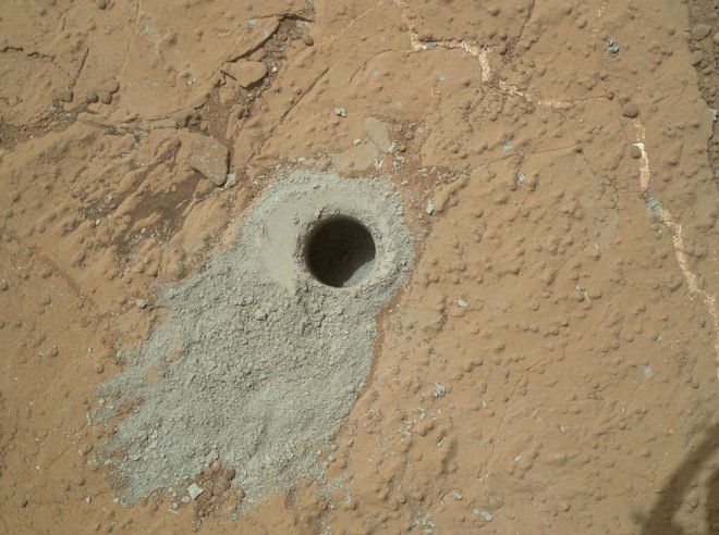 The hole drilled into this rock target, called “Cumberland,” was made by NASA’s Mars rover Curiosity on May 19, 2013. (NASA/JPL-Caltech/MSSS)