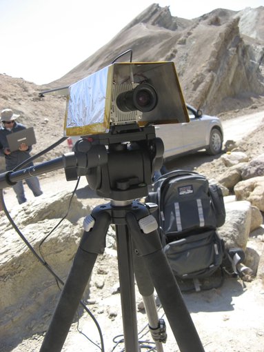 Scientists tested TextureCam in the Mars-like environment of the Mojave Desert. Credit: Kiri Wagstaff