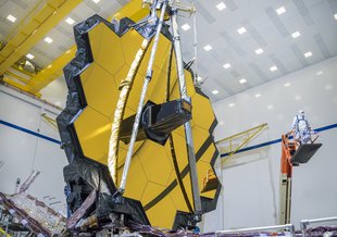 September 2009 artist's conception of the James Webb Space Telescope. Credit: NASA 