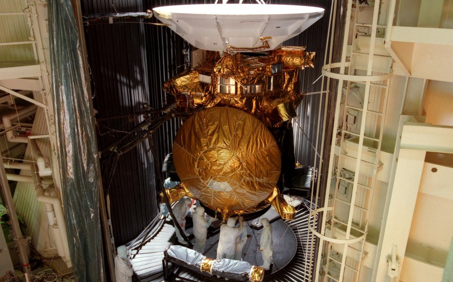 Cassini Saturn Probe Undergoes Preflight Testing. Credit: NASA