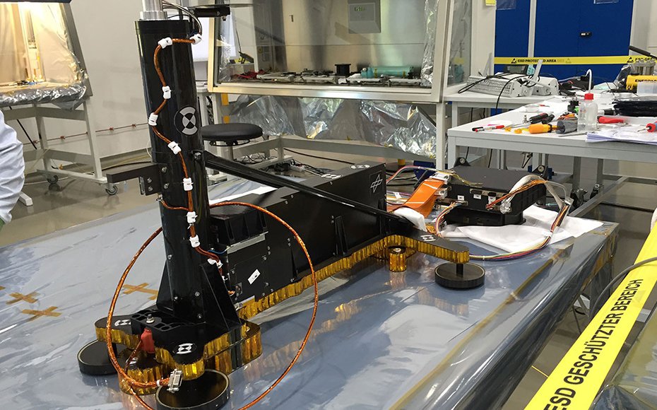 InSight's heat probe is called the Heat and Physical Properties Package (HP<sup>3</sup>). This image was taken while the heat probe was being tested in Germany, before InSight's launch.